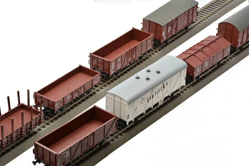 Roco Sada 8 ks Nákladní vagóny, DR - 67127